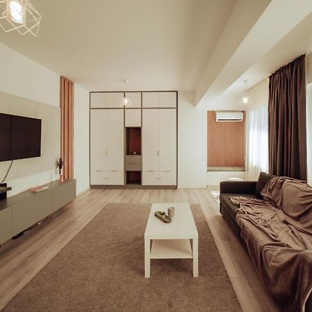Cozy Apartments - One Residence Яш Екстериор снимка