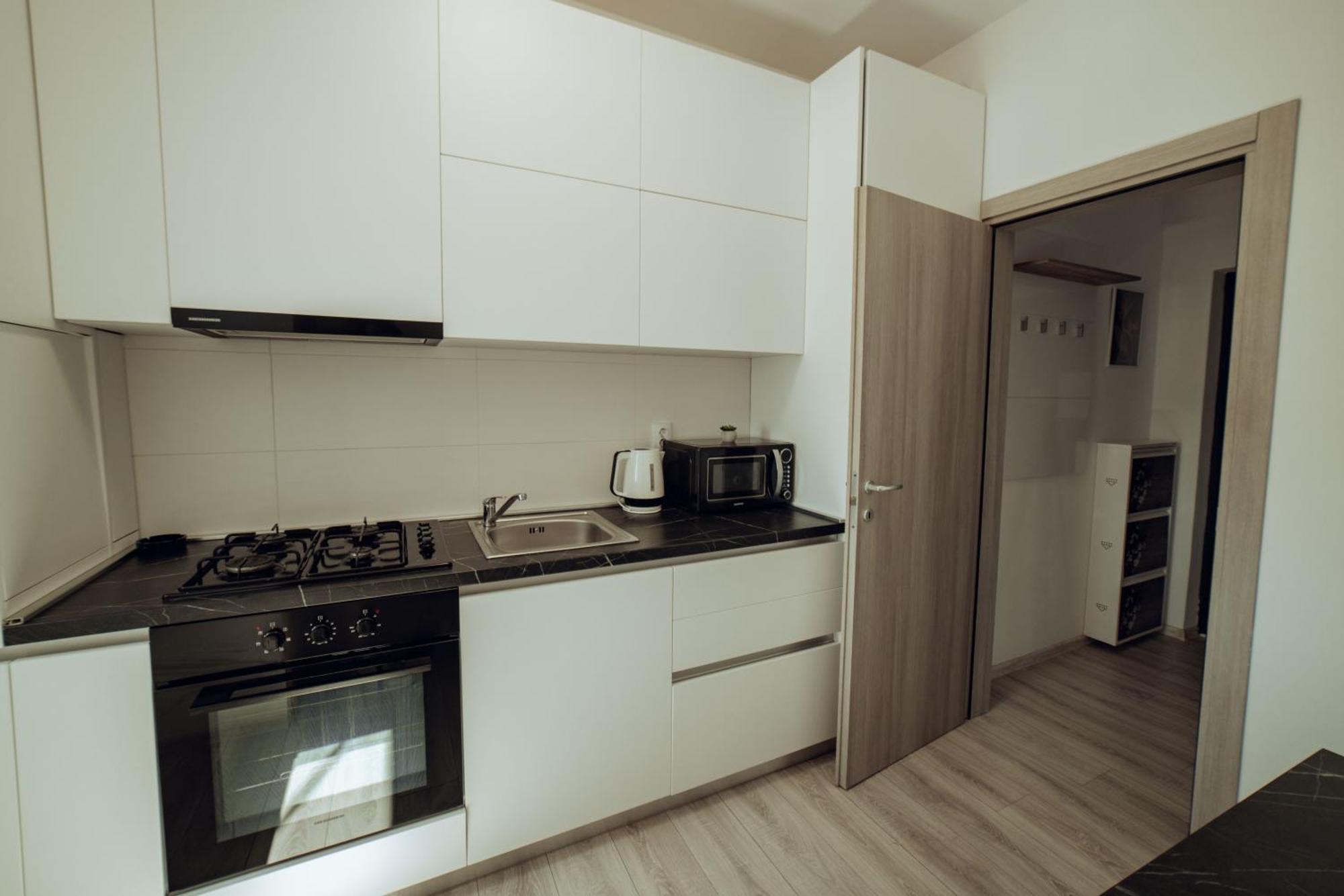 Cozy Apartments - One Residence Яш Екстериор снимка