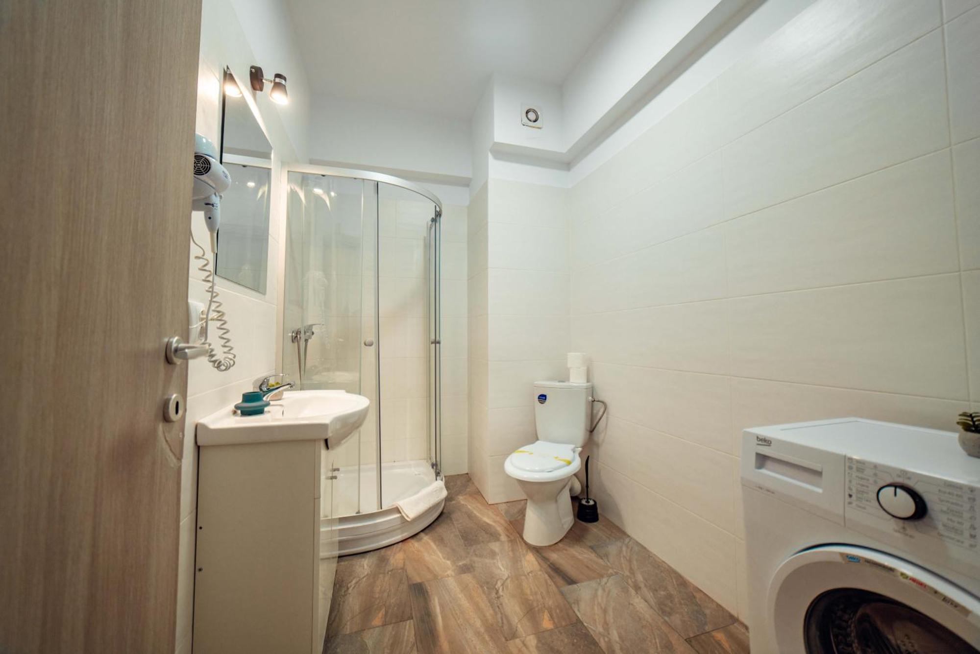 Cozy Apartments - One Residence Яш Екстериор снимка