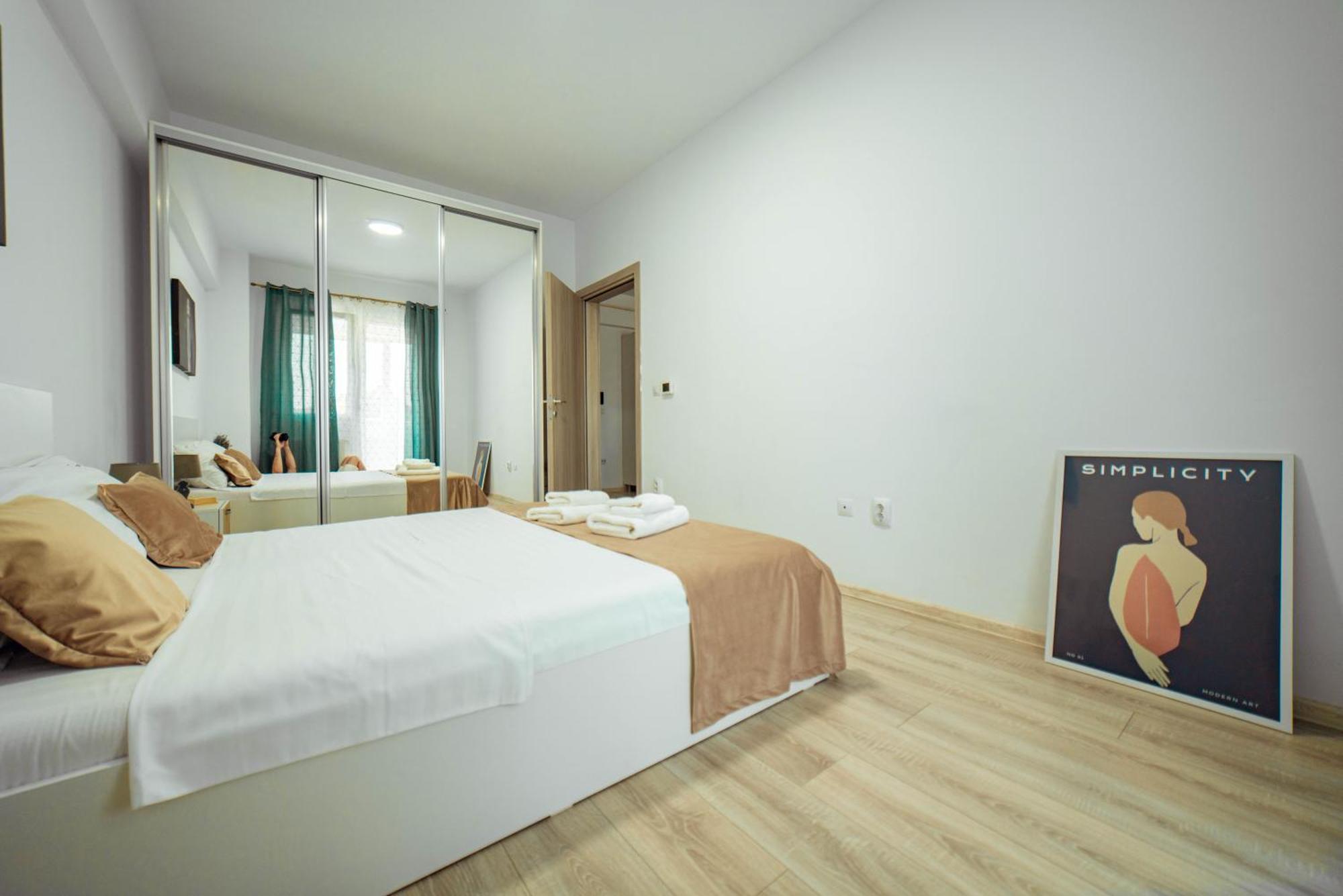 Cozy Apartments - One Residence Яш Екстериор снимка