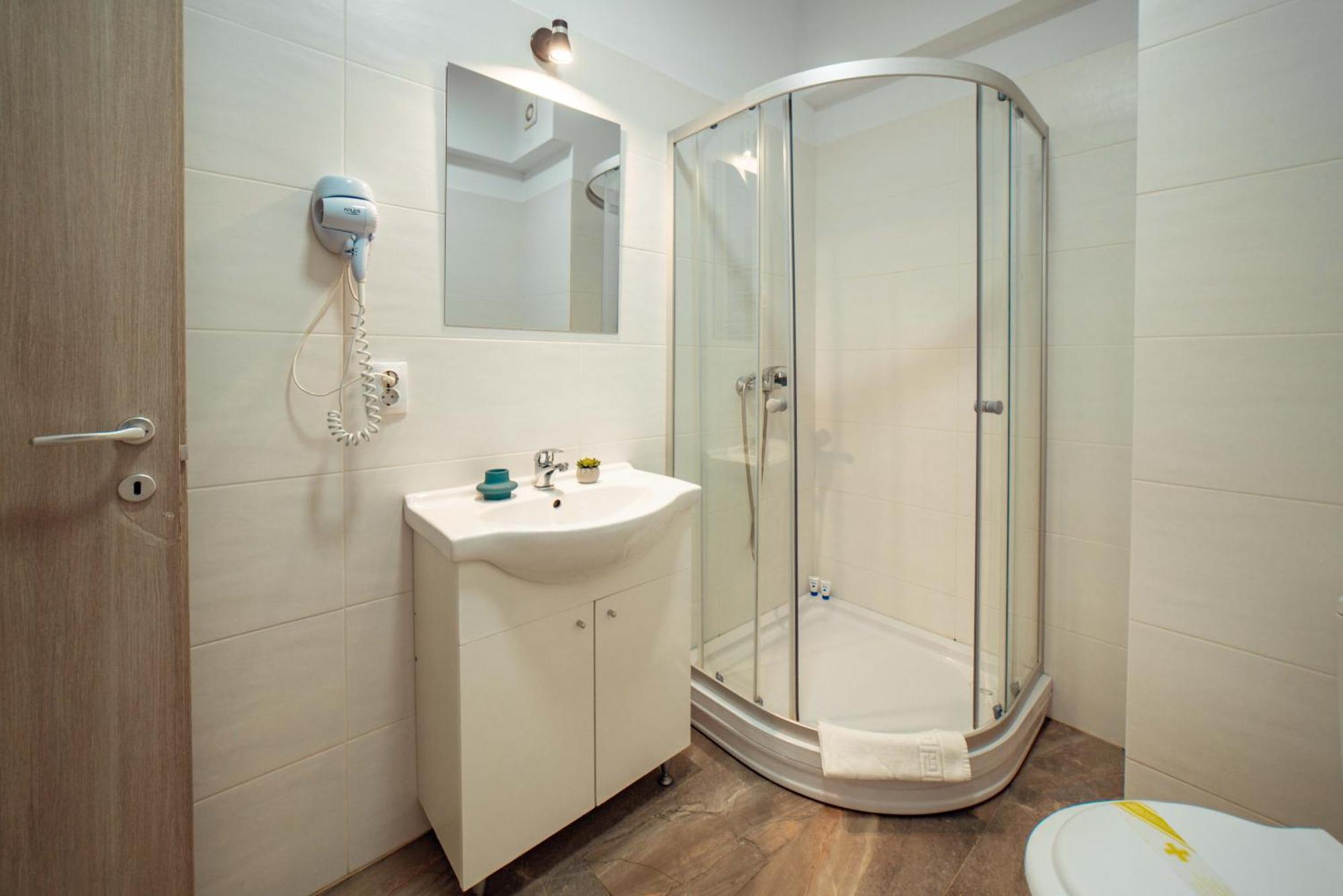 Cozy Apartments - One Residence Яш Екстериор снимка